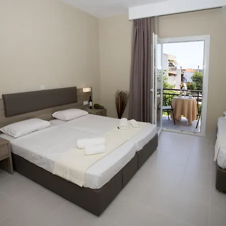 Hotel apartamentowy Sirines Complex