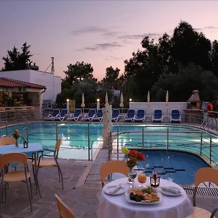 Hotel apartamentowy Sirines Complex 2*