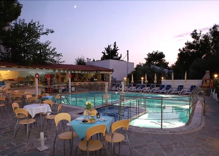 Sirines Complex 2* Потос