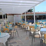 Sirines Complex 2*