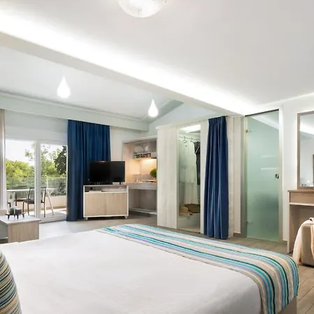 Aparthotel Sirines Complex