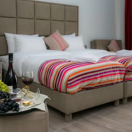 Lejlighedshotel Sirines Complex