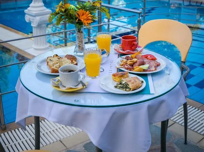 Aparthotel Sirines Complex 2*