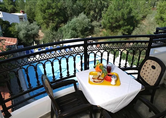Sirines Complex Aparthotel