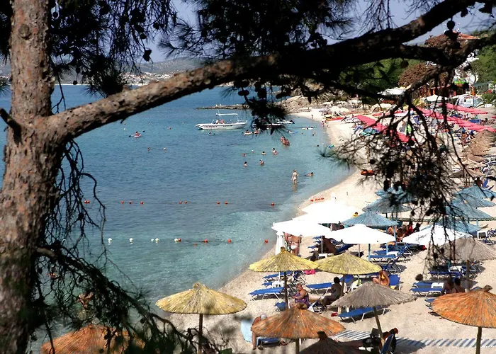 Sirines Complex Aparthotel Potos