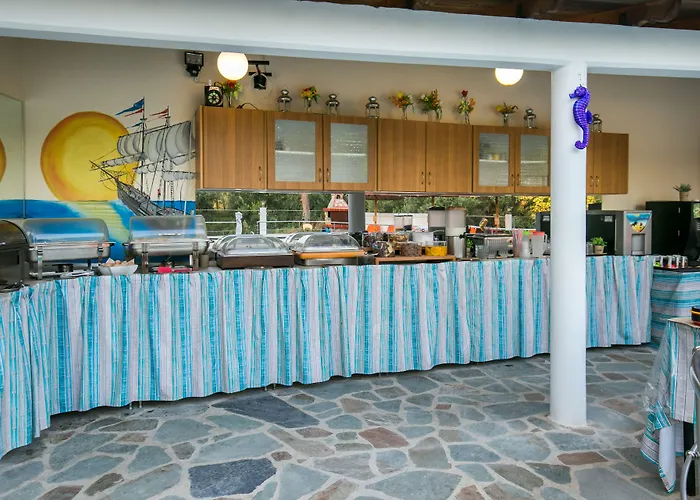 Sirines Complex Aparthotel 2*