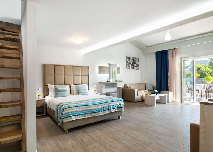 Sirines Complex Aparthotel